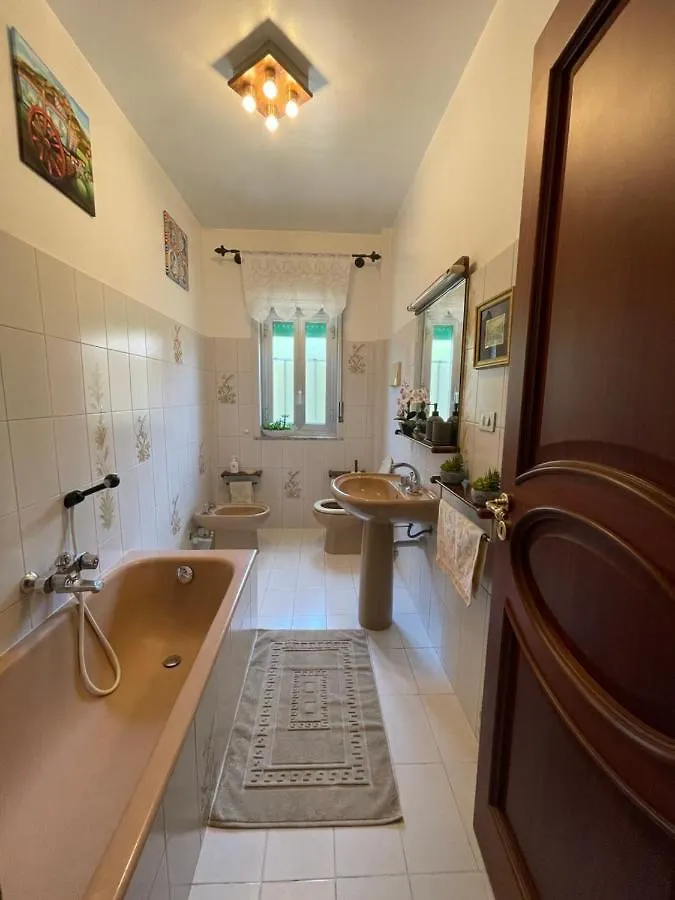 Il Viandante Apartment Olivarella-Corriolo 0*,  Italy